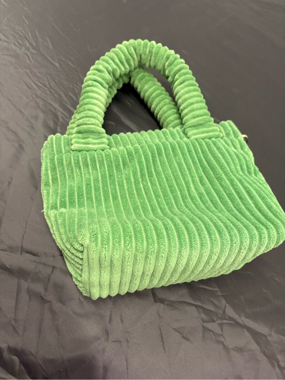 Do everything in love Ribbed Velvet Mini Top-Handle Bag in Green
